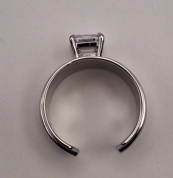 Diamonique x Lisa Freede Emerald-Cut Adjustable Cigar Band Ring–Silver Tone Sz 7 - Picture 6 of 12